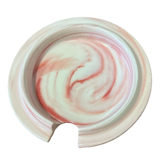 Pink Swirl Ceramic Mug, says “MRS” With Cover And Gold trim, Wifey - Picture 15 of 16